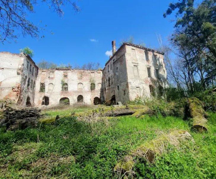 Ruiny Zamku w Chrzelicach, Chrzelice, Poland, Poland